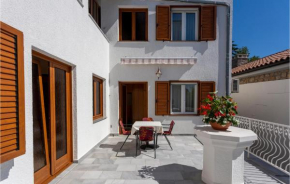 Two-Bedroom Apartment in Malinska